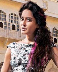 Lisa Haydon